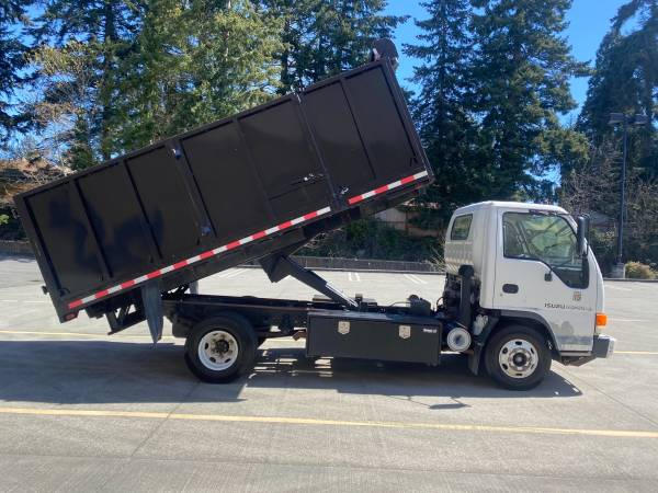 2001 Isuzu NPR dump truck - - by dealer - vehicle for sale in Seattle, WA – photo 6