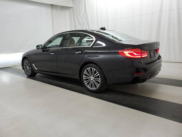 2018 BMW 540i xDrive - - by dealer - vehicle for sale in Great Neck, NY – photo 3