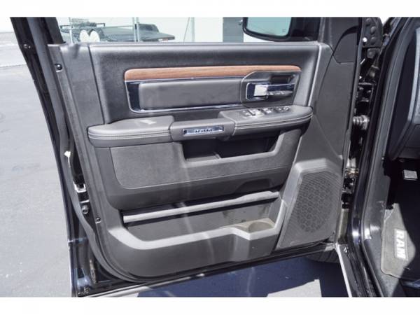 2014 Dodge Ram 1500 2WD CREW CAB 140.5 LARAM Passenger for sale in Phoenix, AZ – photo 19