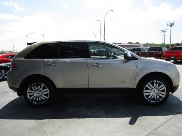 2010 *Lincoln* *MKX* *FWD 4dr* Gold Leaf Metallic for sale in Omaha, NE – photo 8