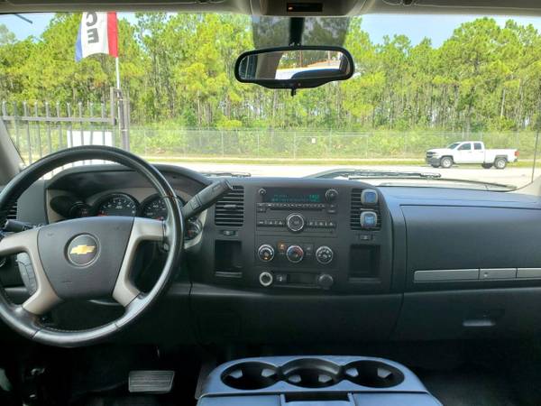 2012 Chevrolet Silverado V8 5.3 L * FINANCING AVAILABLE * - cars &... for sale in Miami, FL – photo 5