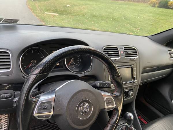 2010 VW GTI Auto Bluetooth Leather heated seat new timing chain -... for sale in Elizabethtown, PA – photo 7