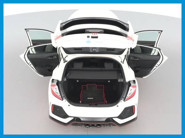 2018 Honda Civic Type R Touring Hatchback Sedan 4D sedan White for sale in Las Vegas, NV – photo 18