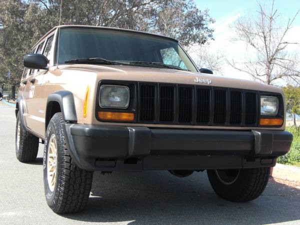 1999 JEEP CHEROKEE XJ 4.0L 4WD, LOW MILES, VERY CLEAN EXEMPLE - cars... for sale in San Diego, CA – photo 2