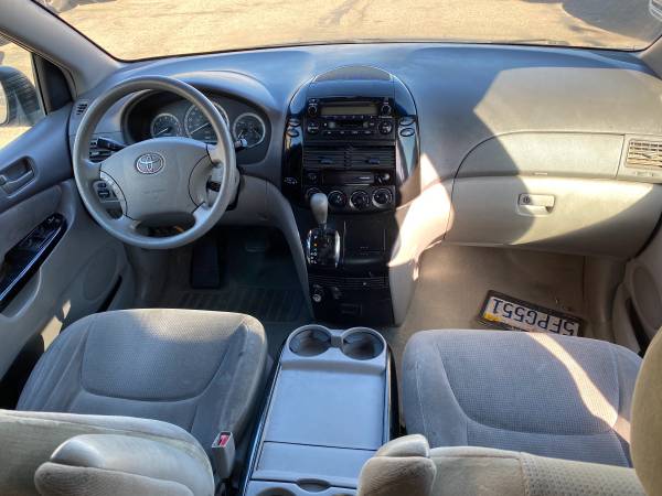 Toyota Sienna- 2004 - cars & trucks - by dealer - vehicle automotive... for sale in Spring Valley, CA – photo 5
