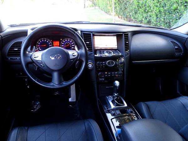 2009 Infiniti FX35 Premium and Navigation Packages! FINANCING AVAIL! for sale in Pasadena, CA – photo 15