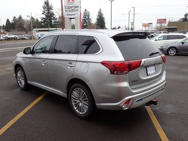 2019 Mitsubishi Outlander PHEV 4x4 4WD Electric SEL SUV for sale in Milwaukie, OR – photo 5