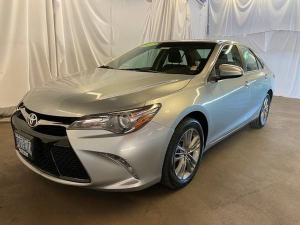 2017 Toyota Camry SE Sedan - cars & trucks - by dealer - vehicle... for sale in Tigard, OR – photo 9