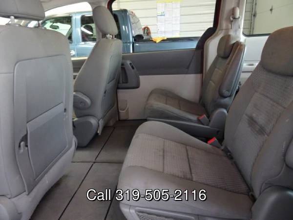 2008 Chrysler Town & Country 4dr Wgn LX - cars & trucks - by dealer... for sale in Waterloo, IA – photo 14