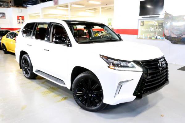 2018 Lexus LX 570 LX 570 White On Red , Third Row Seating , Rear Ent... for sale in STATEN ISLAND, NY – photo 23