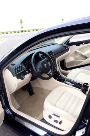 2014 Volkswagen Passat 2.0L TDI SEL Premium DIESEL LOADED VERY RARE for sale in tampa bay, FL – photo 17