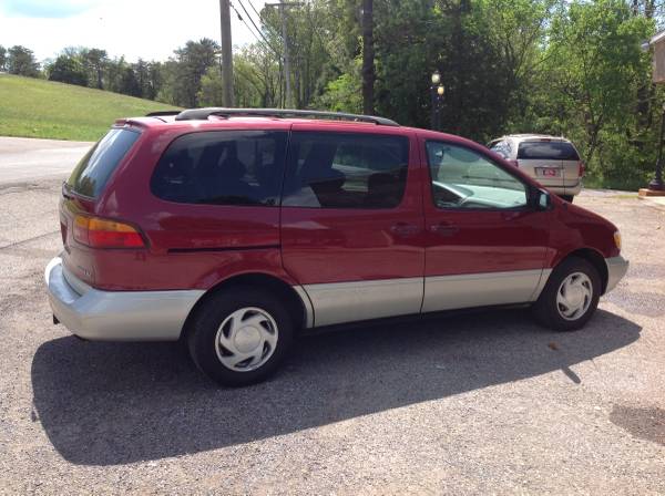 1998 Toyota Sienna 130k - - by dealer - vehicle for sale in Morristown, TN – photo 3