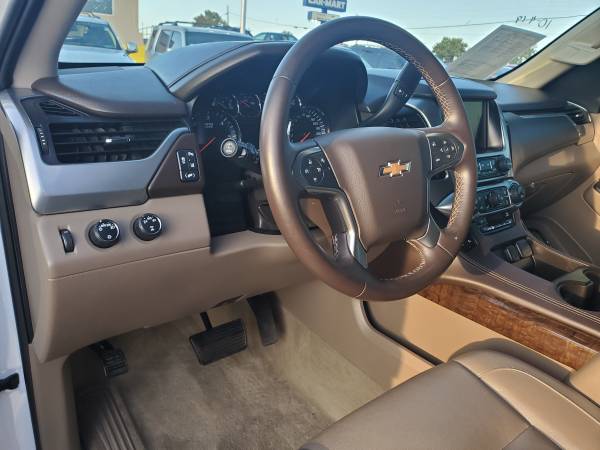 2015 Chevrolet Tahoe 4WD LT Sport Utility 4D Trades Welcome Financing for sale in Harrisonville, KS – photo 19