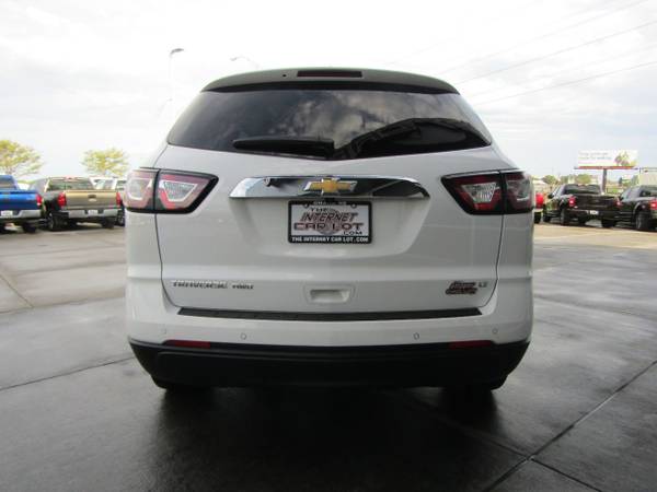 2017 Chevrolet Traverse AWD 4dr LT w/2LT - - by for sale in Council Bluffs, NE – photo 6