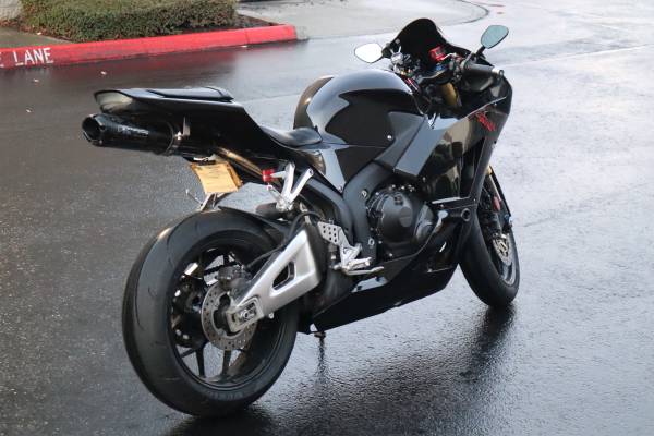 2013 Honda CBR600RR - TASTEFUL MODS / NEW TIRES / ONLY 7K ACTUAL... for sale in Beaverton, OR – photo 4
