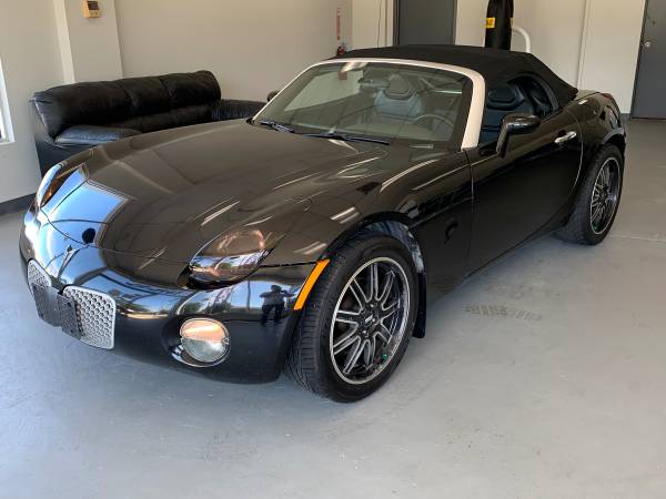 2006 Pontiac Solstice, 5 speed, leather, Warranty/Finance available for sale in Kenosha, WI – photo 15