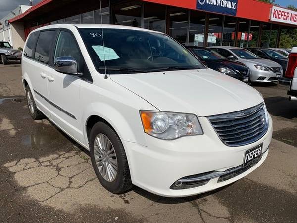 2013 Chrysler Town & Country 4dr Wgn Touring-L Minivan, Passenger for sale in Corvallis, OR – photo 3