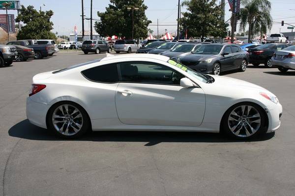 2012 Hyundai Genesis Coupe 2dr I4 2.0T Auto - cars & trucks - by... for sale in Riverside, CA – photo 12