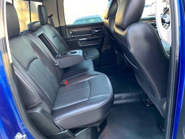 2018 Dodge Ram 3500 Laramie 4x4 Chassis 6.7L Cummins Diesel Flat bed for sale in Houston, TX – photo 13