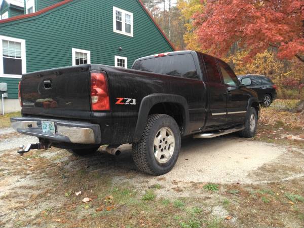 2006 Chevrolet Silverado Z71 4x4 - cars & trucks - by owner -... for sale in Chichester, NH – photo 4