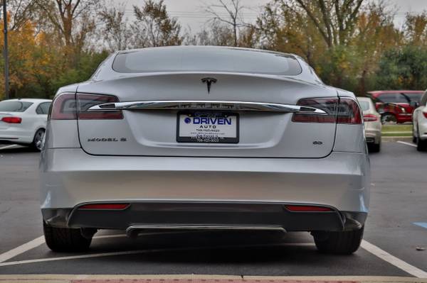 2013 *Tesla* *Model S* *4dr Sedan* Silver Metallic - cars & trucks -... for sale in Oak Forest, IL – photo 5