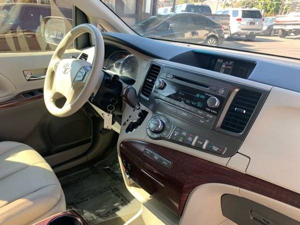 2012 Toyota Sienna XLE 8-Passenger*Back Up Camera*DVD Player*Financing for sale in Fair Oaks, CA – photo 19