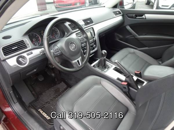 2012 Volkswagen Passat SE for sale in Waterloo, IA – photo 10