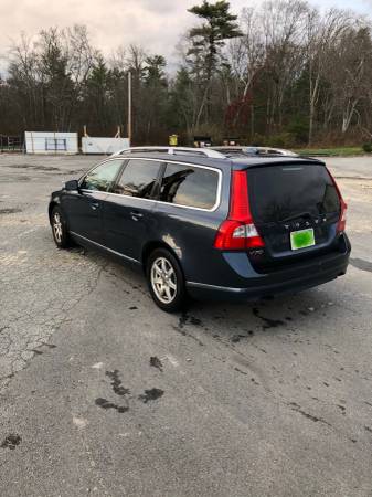 2008 Volvo V70, Runs and Drives Great! - cars & trucks - by owner -... for sale in Franklin, MA – photo 3