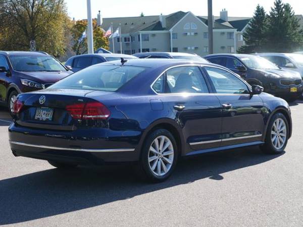 2012 Volkswagen Passat 4dr Sdn 2.5L Auto SEL PZEV for sale in Inver Grove Heights, MN – photo 11