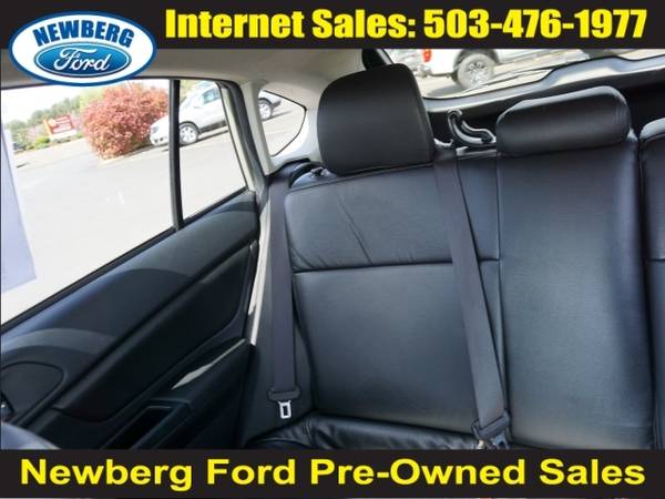 2014 Subaru XV Crosstrek 2 0i Premium - - by dealer for sale in Newberg, OR – photo 12