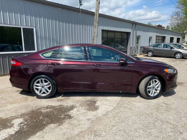 2013 Ford Fusion 4dr Sdn SE FWD - - by dealer for sale in CENTER POINT, IA – photo 14