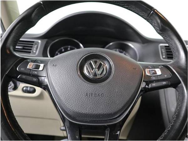 2016 Volkswagen Jetta 1.4T SE - sedan for sale in Burien, WA – photo 16