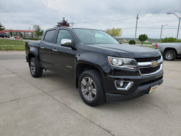 2015 Chevrolet Colorado LT 4x4 Crew Cab - - by dealer for sale in Polk City, IA – photo 4