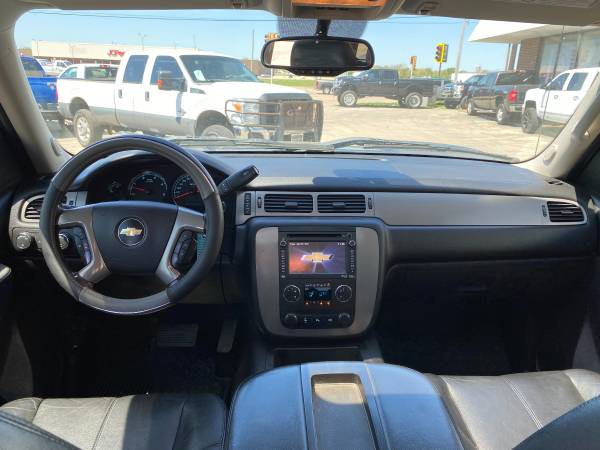 2014 Chevrolet Silverado 3500HD LTZ - - by dealer for sale in Springfield, IL – photo 12