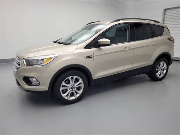 2018 Ford Escape SE - SUV - - by dealer - vehicle for sale in Eastpointe, MI – photo 2