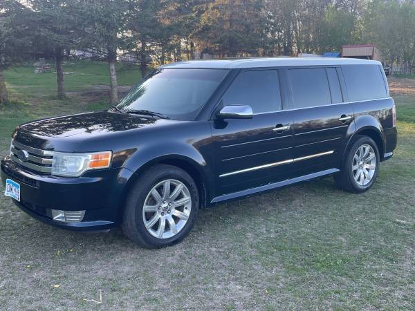 Very clean 2010 Ford Flex limited AWD for sale in Zimmerman, MN – photo 2