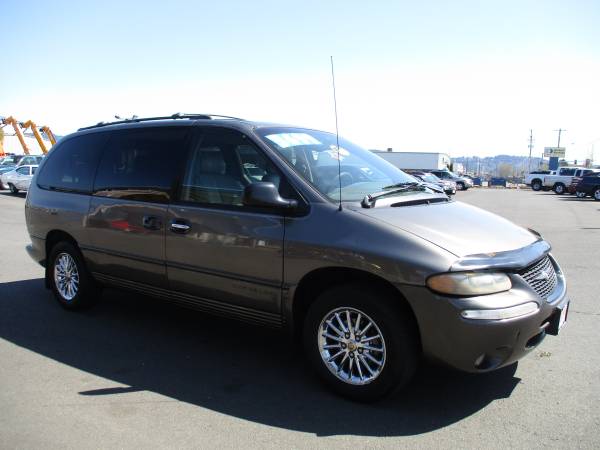 1999 CHRYSLER TOWN & COUNTRY AWD VAN 158k - - by for sale in Longview, OR – photo 6