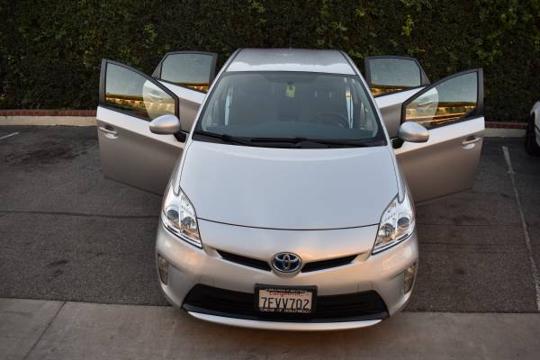 TOYOTA PRIUS THREE 2014 - cars & trucks - by owner - vehicle... for sale in Torrance, CA – photo 5