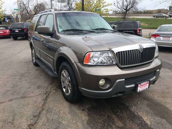 03 LINCOLN NAVIGATOR - - by dealer - vehicle for sale in milwaukee, WI – photo 3