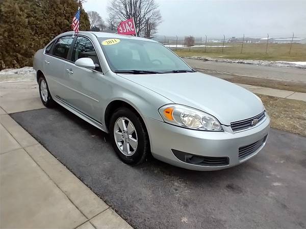 2011 Chevrolet Impala LT - - by dealer - vehicle for sale in Erie, PA – photo 3