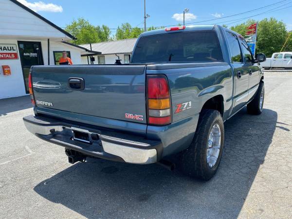 2007 GMC Sierra 1500 Classic SLT 4dr Crew Cab 4WD 5 8 ft SB - cars for sale in Walkertown, NC – photo 6