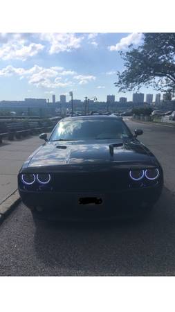 2013 Dodge Challenger RT Hemi TRADE for a Jeep Wrangler for sale in New York City, NY – photo 2
