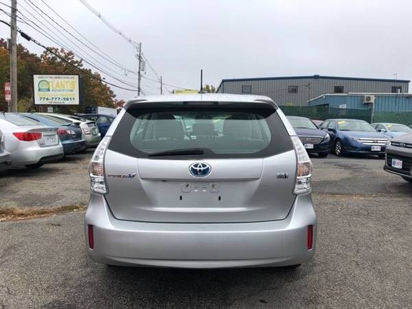 2012 Toyota Prius v Three - cars & trucks - by dealer - vehicle... for sale in Framingham, MA – photo 5