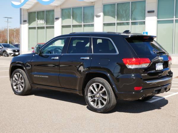 2017 Jeep Grand Cherokee Overland - - by dealer for sale in VADNAIS HEIGHTS, MN – photo 8