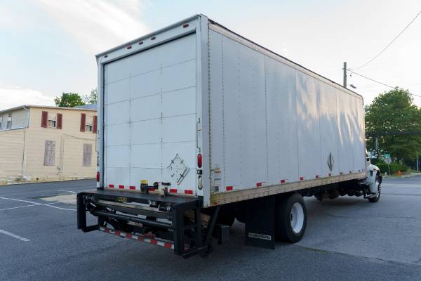 2013 International 4300 26 foot box truck - cars & trucks - by owner... for sale in Glyndon, District Of Columbia – photo 4