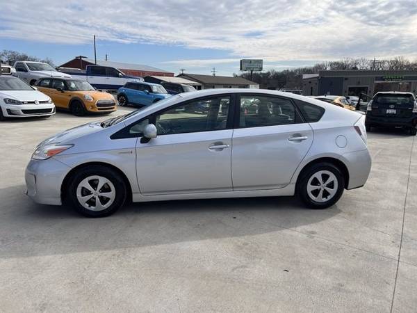 2014 Toyota Prius Two - - by dealer - vehicle for sale in Murfreesboro, TN – photo 2