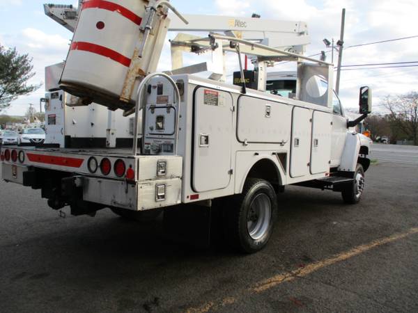 2008 Chevrolet CC4500 SERVICE BODY TRUCK GAS 8 1L ENGINE 4X4 for sale in south amboy, WV – photo 10
