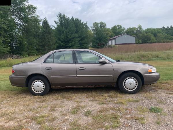 2004 Buick Century Custom - cars & trucks - by dealer - vehicle... for sale in Cambridge, MN – photo 3