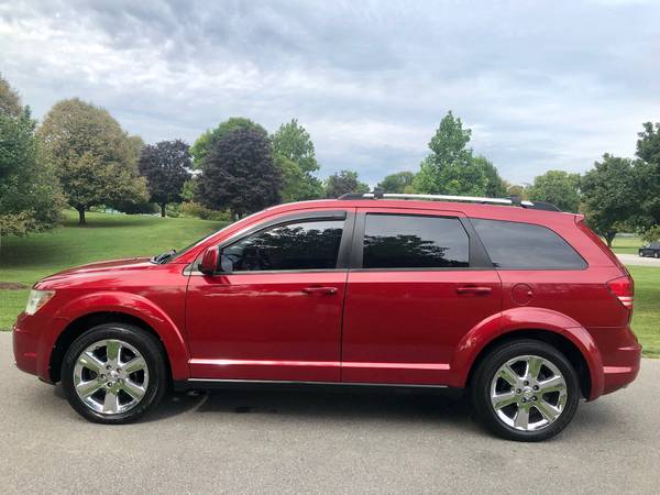 2010 Dodge Journey SXT*Clean CarFax* for sale in Beech Grove, IN – photo 2