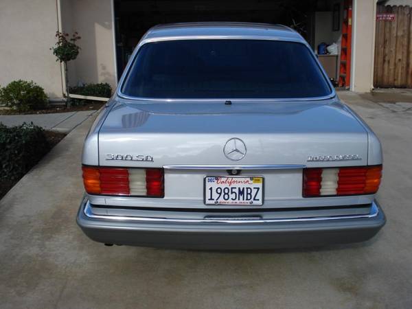1985 Mercedes Benz 300SD - cars & trucks - by owner - vehicle... for sale in Newbury Park, CA – photo 3